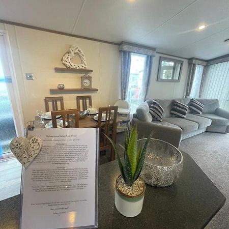 Luxury Static Home 2 Bed Sleeps 6 Great Yarmouth Dış mekan fotoğraf